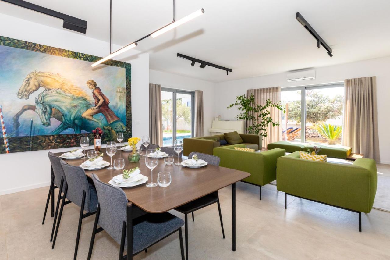 Luxury House Natanel Βίλα Škrip Εξωτερικό φωτογραφία