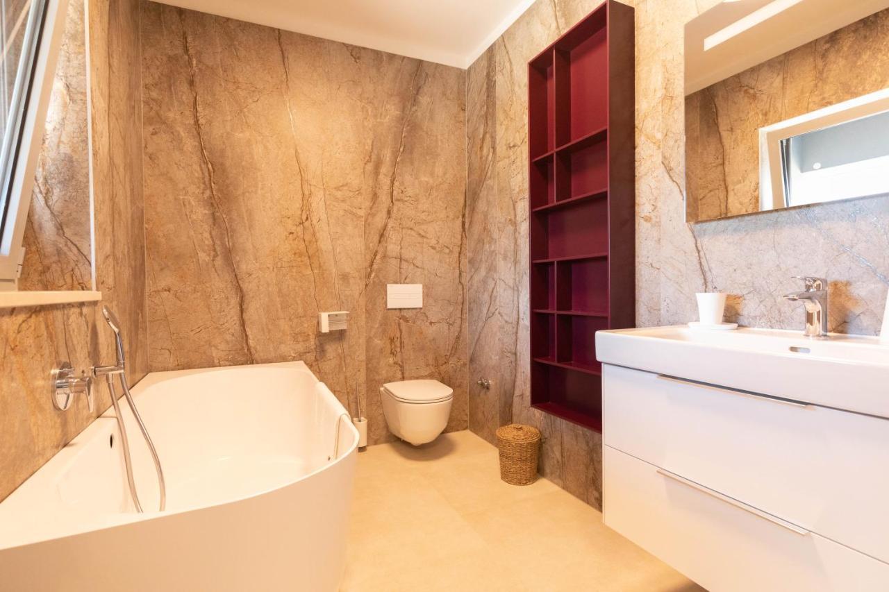 Luxury House Natanel Βίλα Škrip Εξωτερικό φωτογραφία