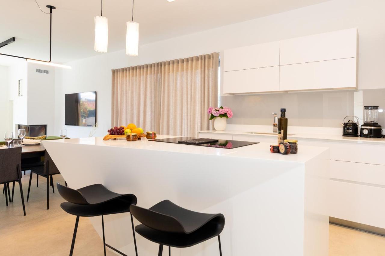 Luxury House Natanel Βίλα Škrip Εξωτερικό φωτογραφία