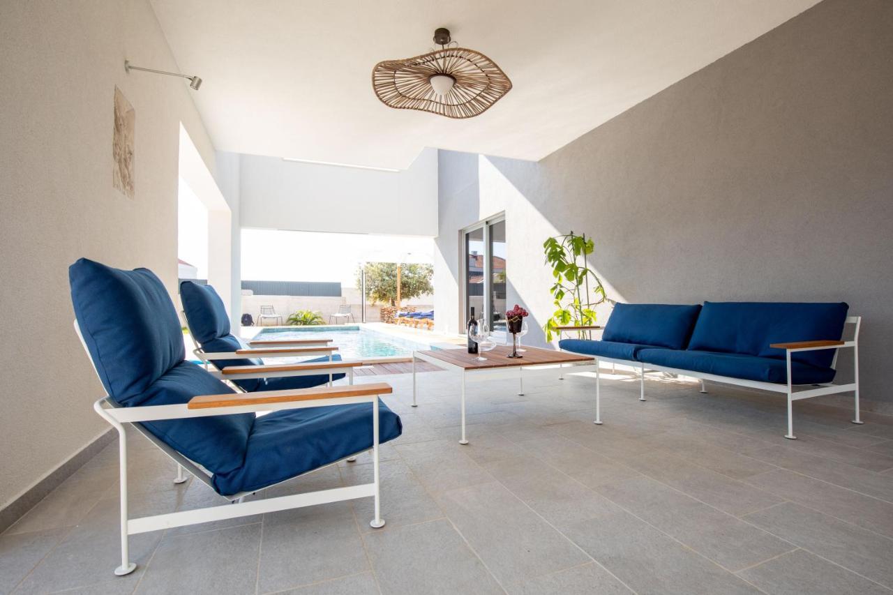 Luxury House Natanel Βίλα Škrip Εξωτερικό φωτογραφία