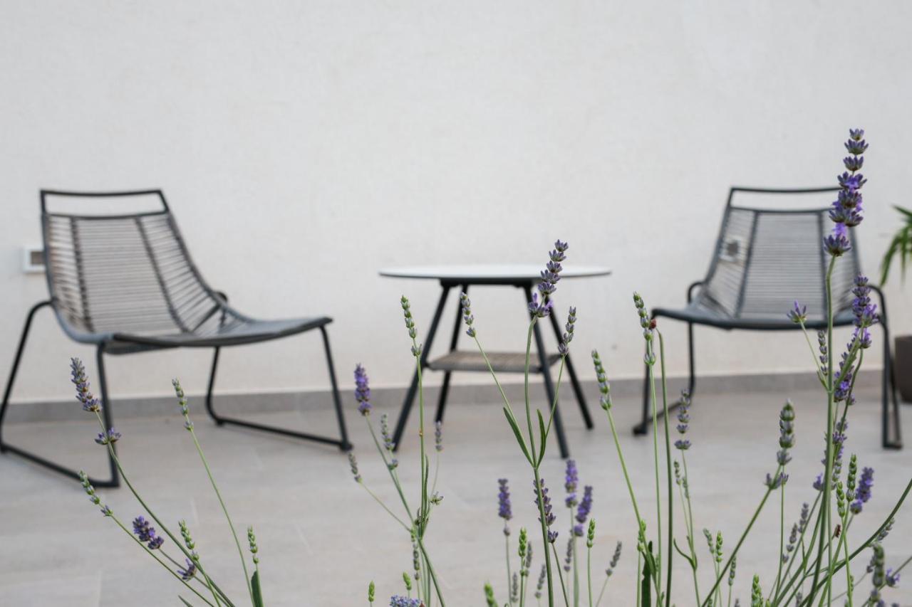 Luxury House Natanel Βίλα Škrip Εξωτερικό φωτογραφία